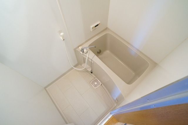 バス・シャワールーム　他号室。参考写真