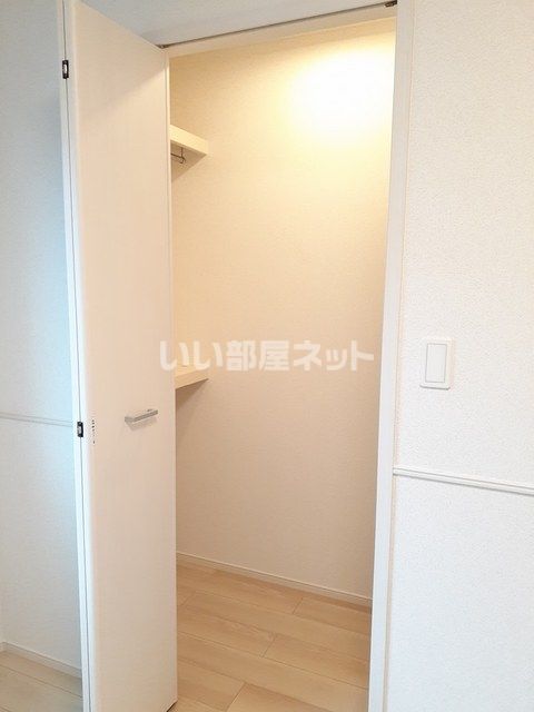 リアトリスI_内装_4