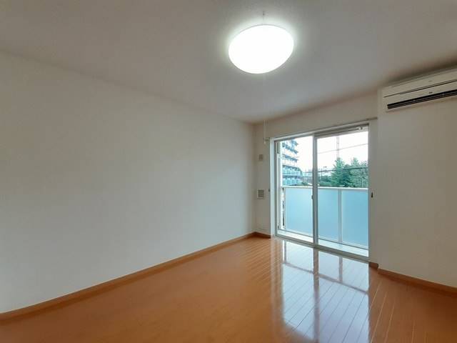 居室・リビング　中部屋タイプ参考写真