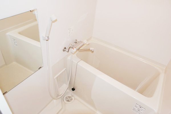 バス・シャワールーム　バスルーム