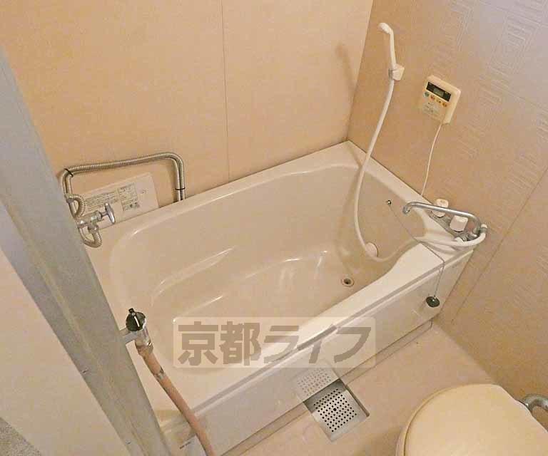 バス・シャワールーム　バスです。