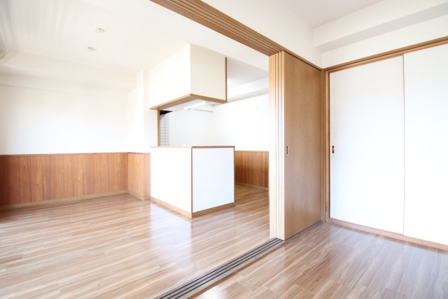 居室・リビング　他部屋の参考写真です。