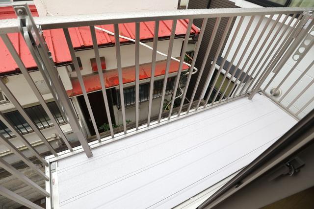 バルコニー　バルコニー