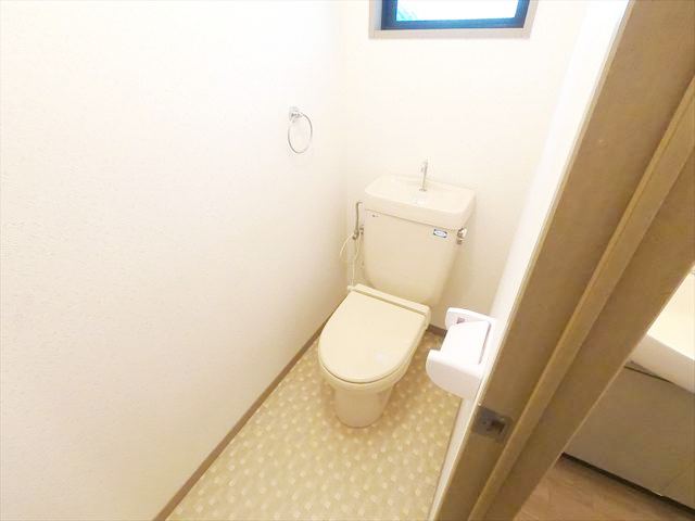 トイレ　清潔感のあるトイレです。