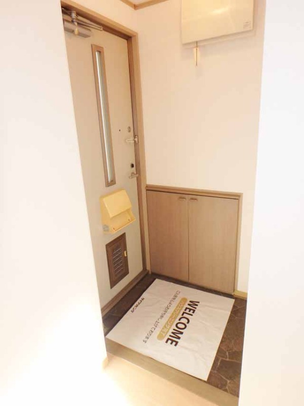 玄関　下駄箱付き☆