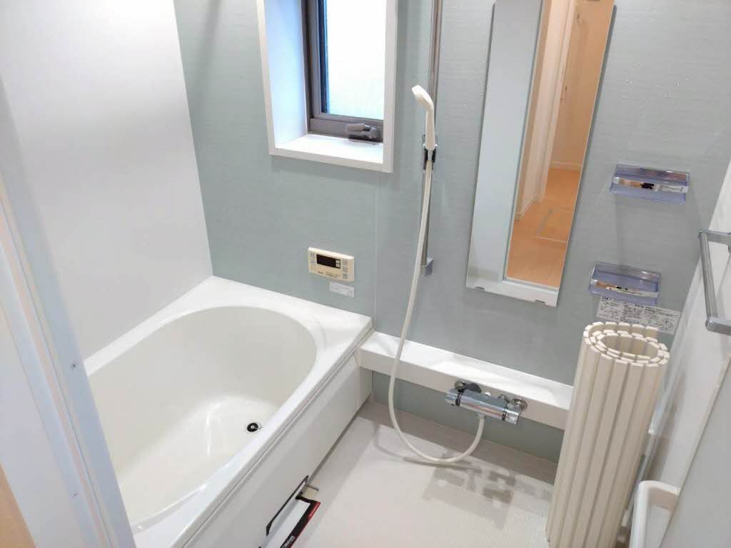 バス・シャワールーム　バス