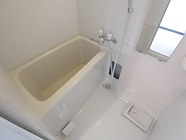 バス・シャワールーム　３階の同間取りの写真です。