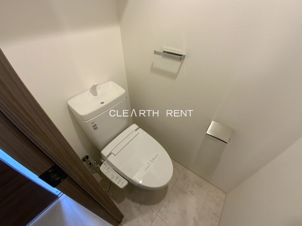 トイレ　☆温水洗浄便座付トイレ