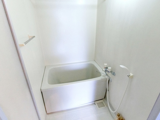 バス・シャワールーム　※他部屋の写真です。