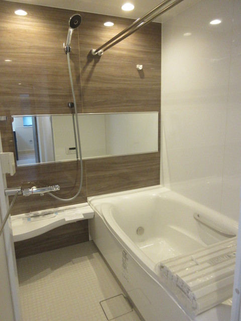 バス・シャワールーム　★追い焚き＆浴室乾燥機★