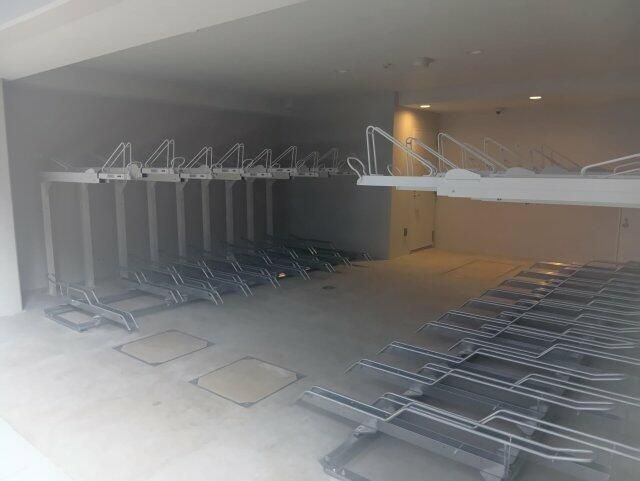 駐車場　駐輪場