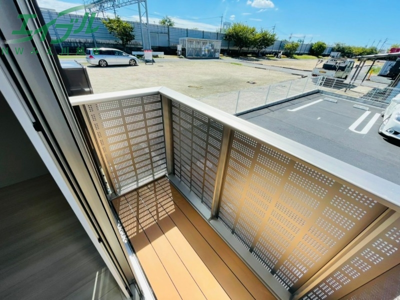 バルコニー　同型参考写真