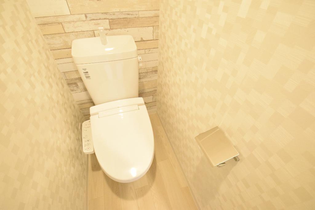 トイレ　シャワー付トイレ