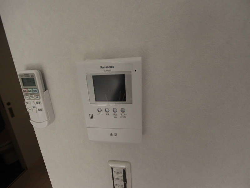 セキュリティ　TVモニター付インターホン
