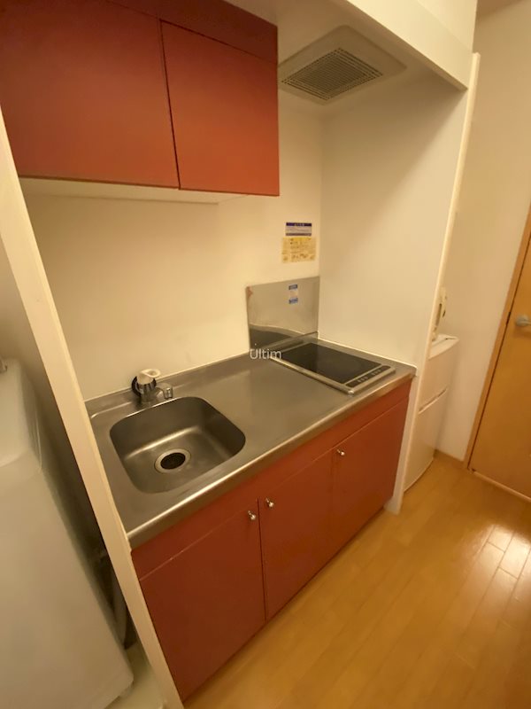 キッチン　※別のお部屋の写真です