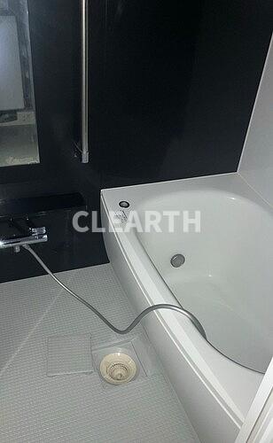 バス・シャワールーム　内装工事前写真