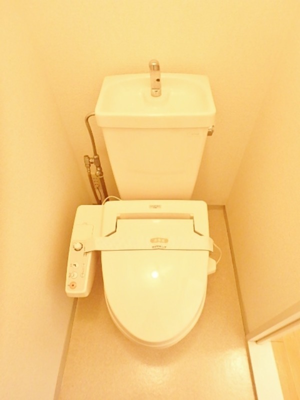 トイレ　図面と現状に相違がある場合には現状を優先