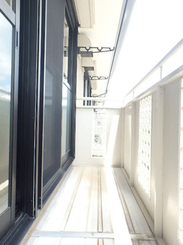 バルコニー　図面と現状に相違がある場合には現状を優先