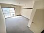居室・リビング　※別号室の写真です。