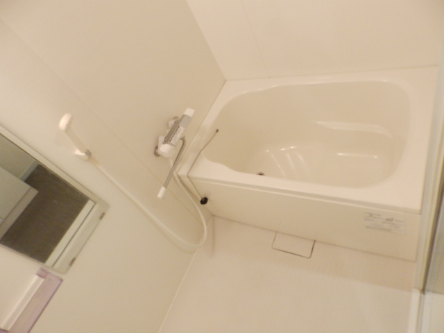 バス・シャワールーム　まだまだ綺麗です