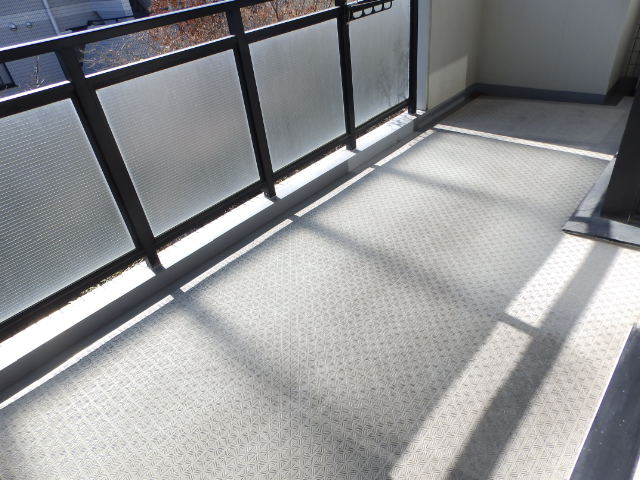 バルコニー　南向き