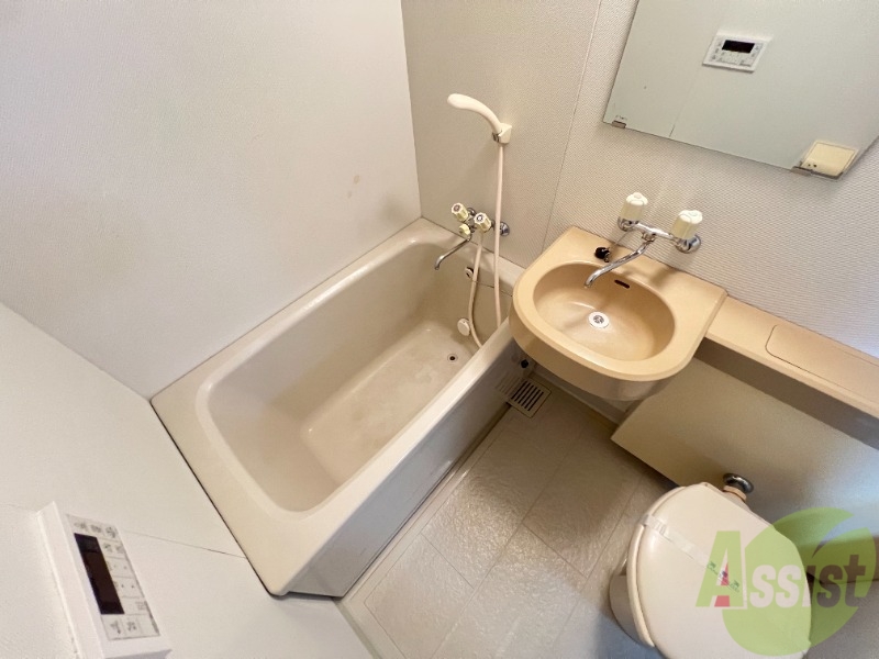 バス・シャワールーム　浴室・洗面・トイレがまとまった、コンパクトで使いやすい水回り