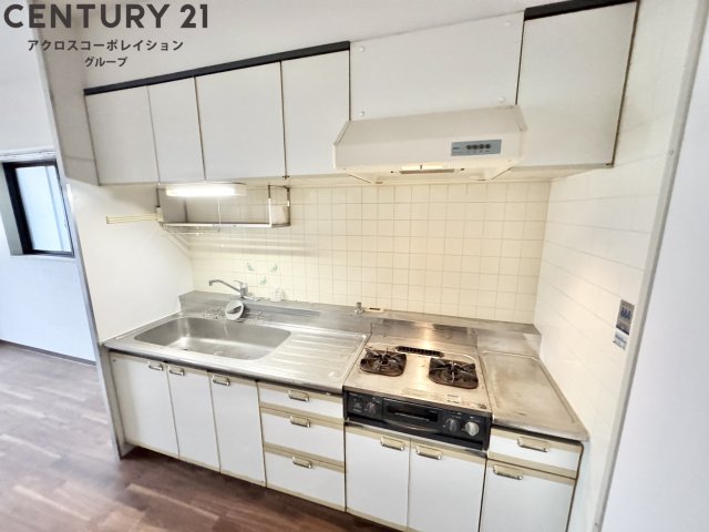 キッチン　2口ガスコンロ付きのキッチン！