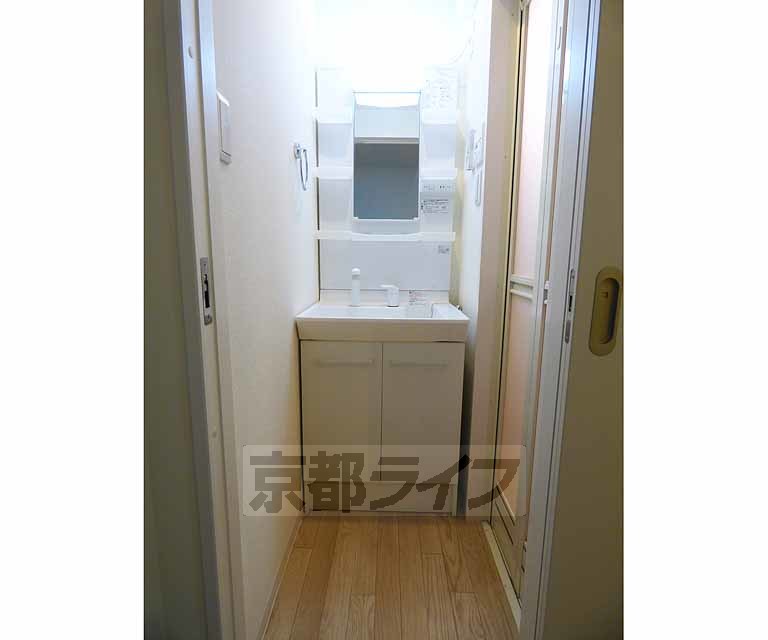 洗面設備　洗面所です。