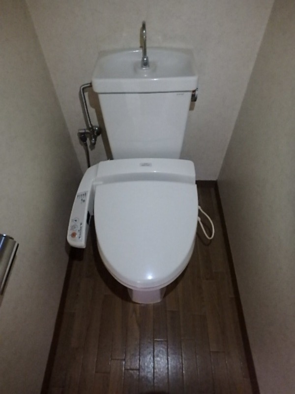 トイレ　図面と現状に相違がある場合には現状を優先