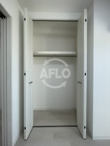 収納　アーバンパーク新大阪　クローゼット