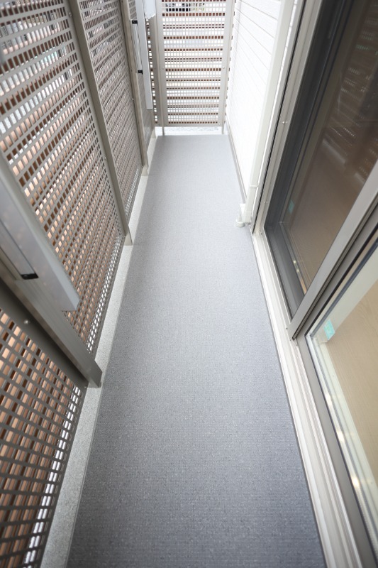 バルコニー　図面と現状に相違がある場合には現状を優先