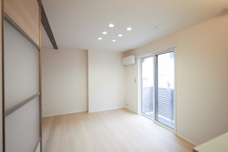 居室・リビング　図面と現状に相違がある場合には現状を優先