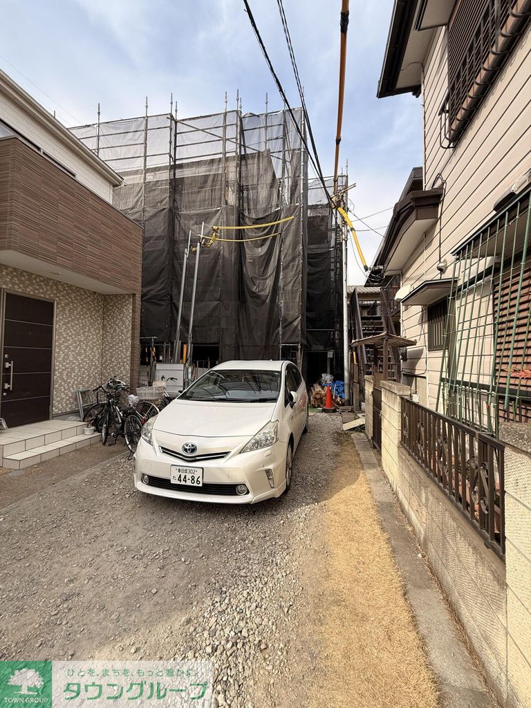 エントランス　庭