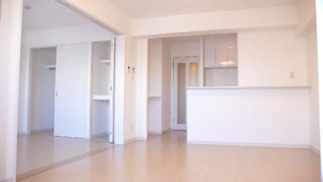 居室・リビング　使いやすい居間です