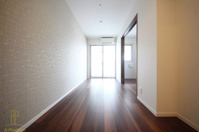 居室・リビング　NORTH VILAGE 伍番館