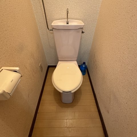 トイレ　ゆったりとした空間のトイレです