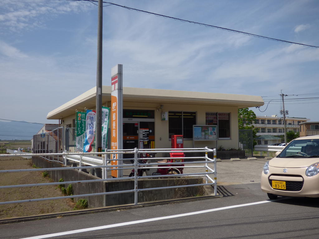 郵便局　吾妻大熊郵便局（郵便局）まで436m