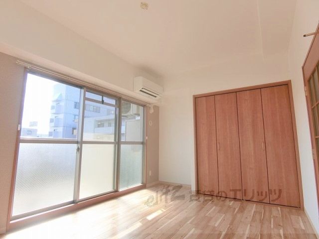 居室・リビング　洋室