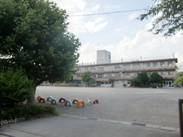 小学校　国分小学校（小学校）まで340m