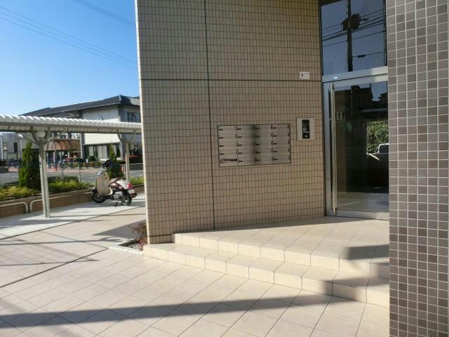 エントランス　エントランス部分