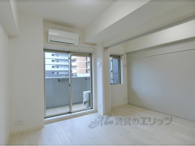 居室・リビング　洋室