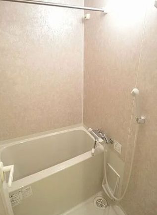 バス・シャワールーム　きれいなお風呂です