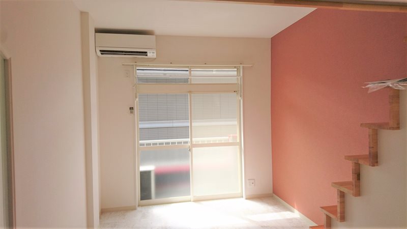 居室・リビング　写真準備中の為、別号室のお写真ですがご参照ください。