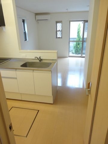 居室・リビング　広いリビングです