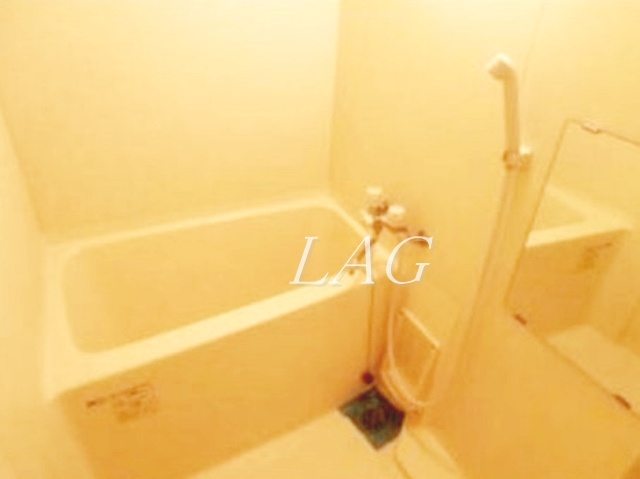 バス・シャワールーム　お風呂です。