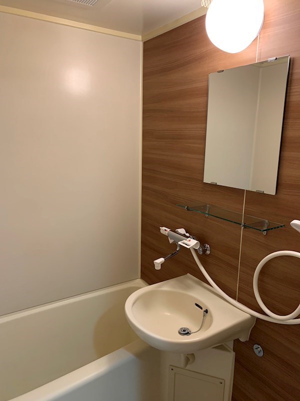 バス・シャワールーム　別室参照