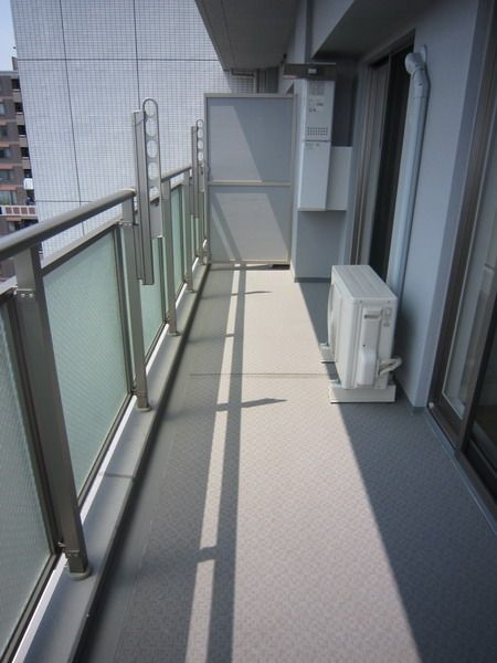 バルコニー　開放感あふれるバルコニーです