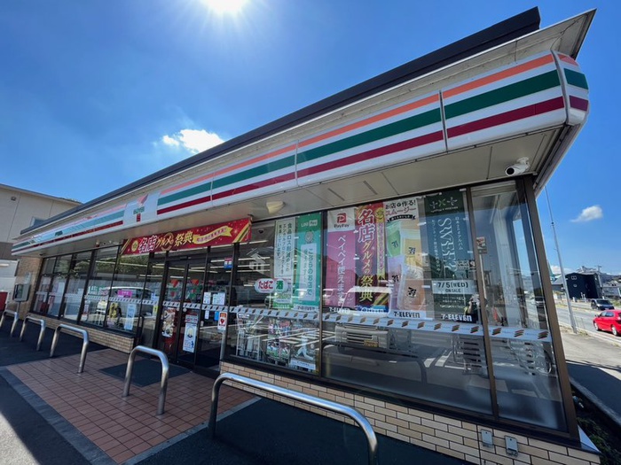 コンビニ　セブンイレブン入間黒須1丁目店（コンビニ）まで400m