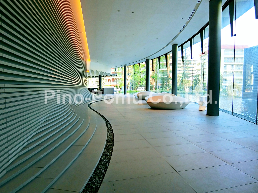 飲食店　サブウェイ乃木坂店（飲食店）まで382m