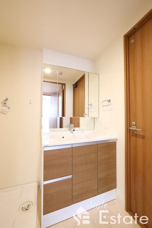 洗面設備　独立洗面台